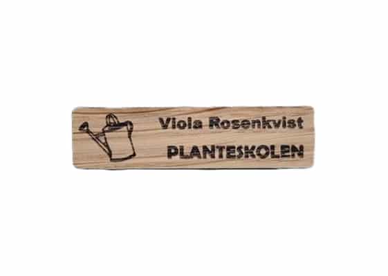 Træ Navneskilt 7720