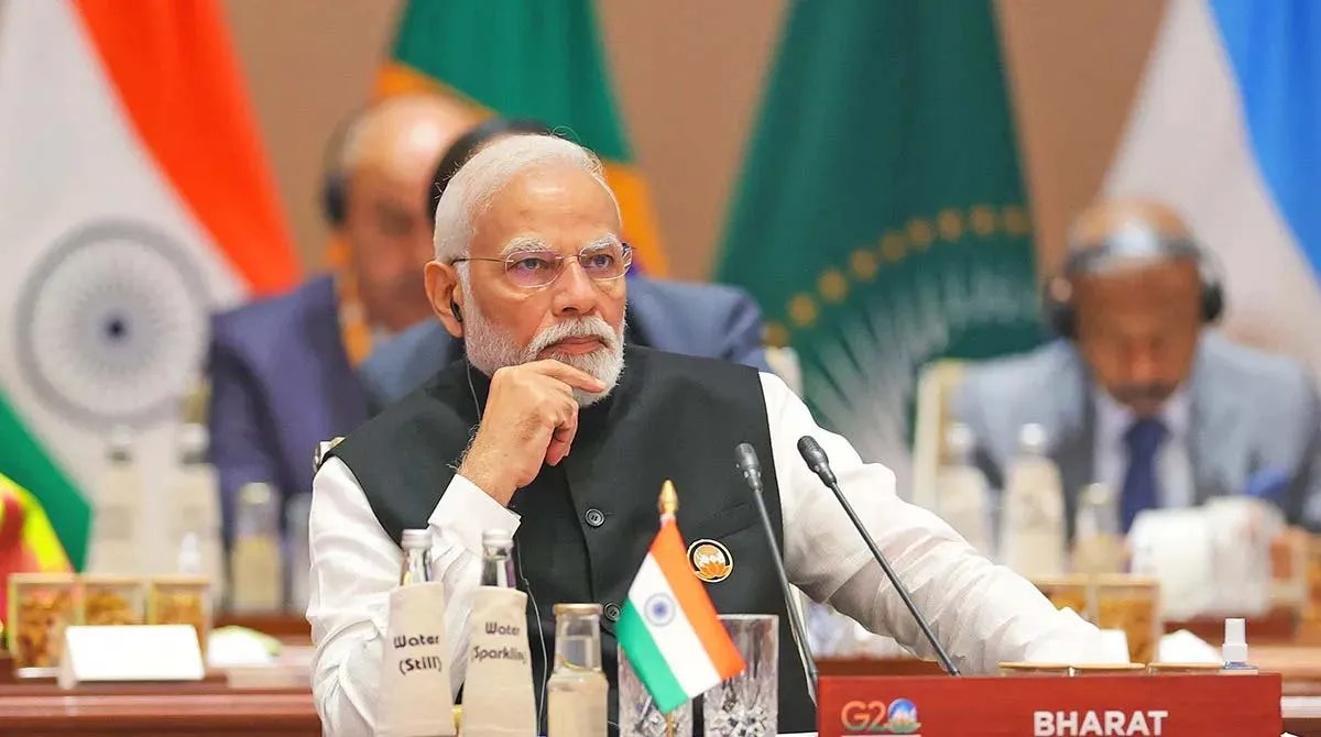 मार्कशीट से ‘इंडिया’ की छुट्टी! देश के कई विश्वविद्यालयों ने अपनाया ‘भारत’, लिया अहम फैसला.. मार्कशीट से ‘इंडिया’ की छुट्टी! देश के कई विश्वविद्यालयों ने अपनाया ‘भारत’, लिया अहम फैसला..
