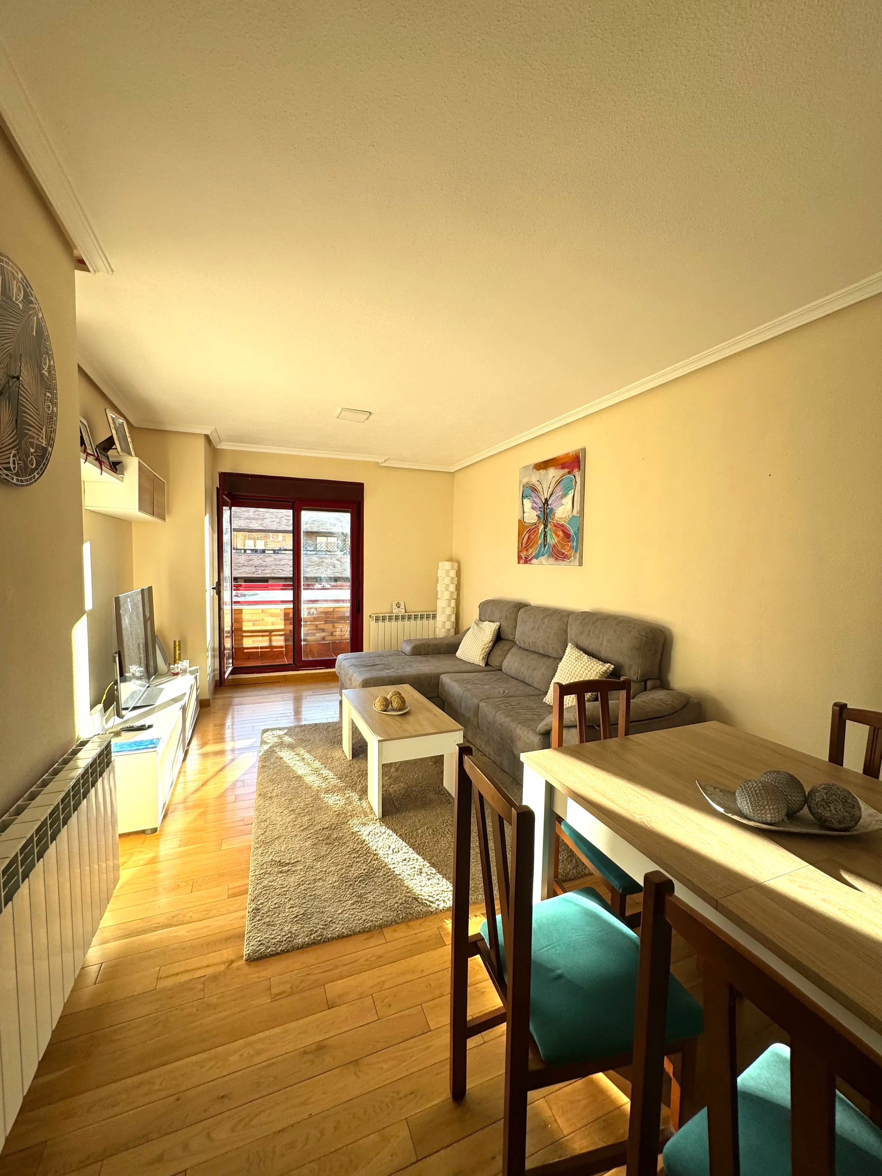 Piso en venta en El Quiñón, Seseña, Inmobiliaria Seseña Urbalia (Salón)