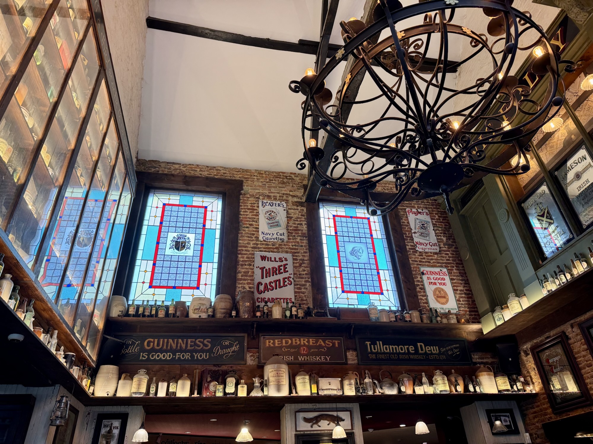 Mary's Irish Bar, Courtrai