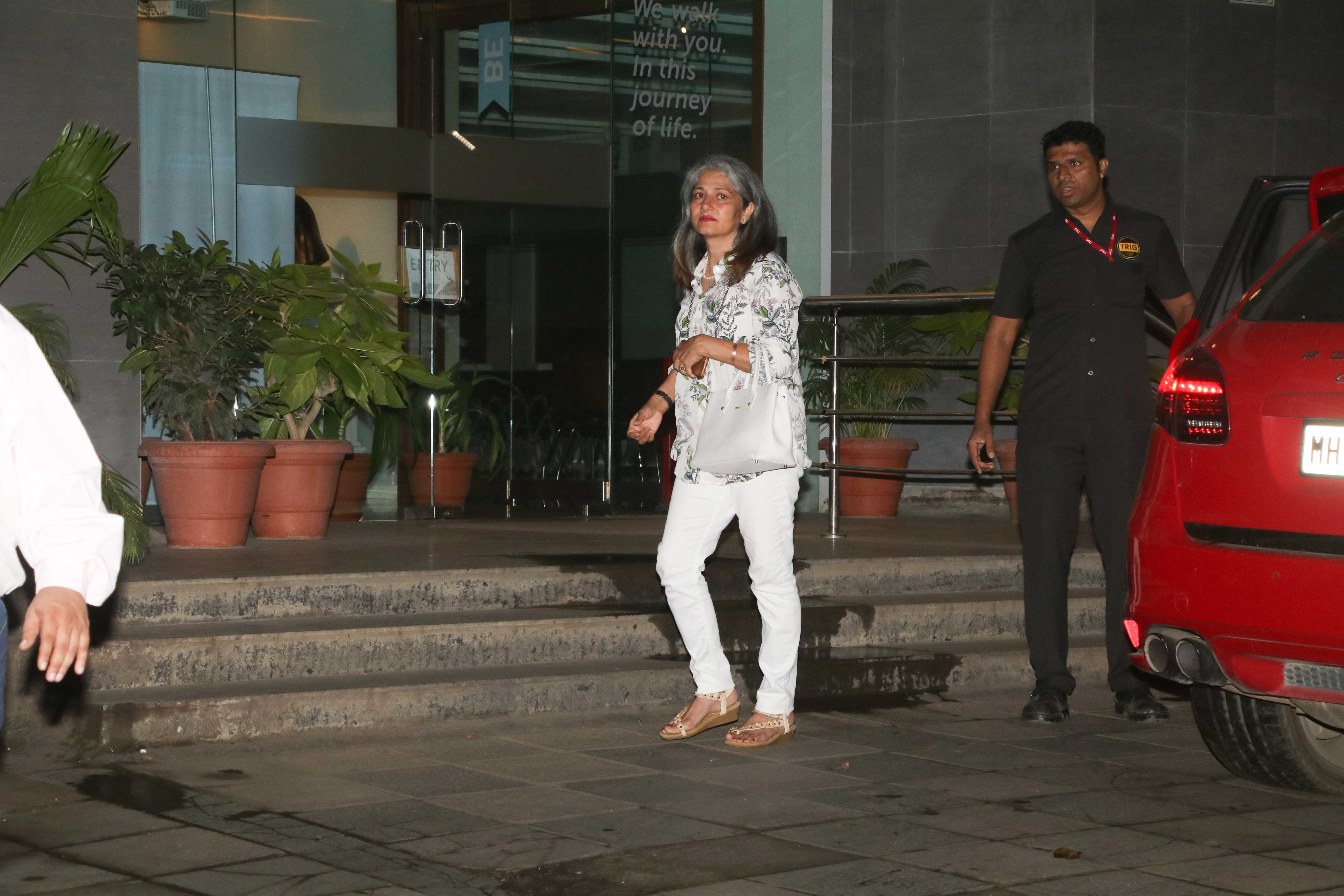 Bela Rajput at Hinduja Hospital