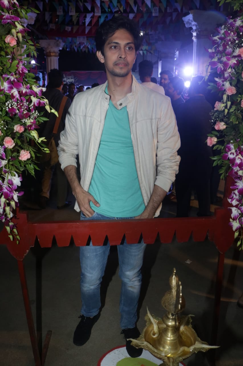 Tushar Pandey at Khidkiyaan