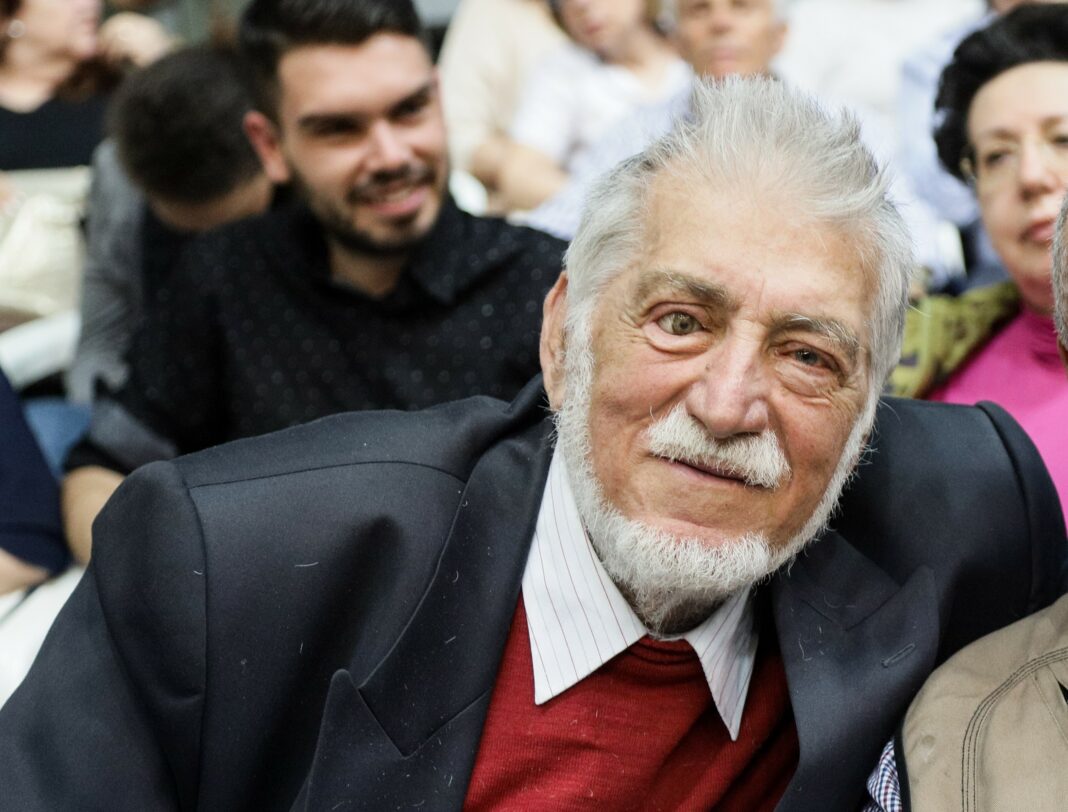 Ανέστης Βλάχος