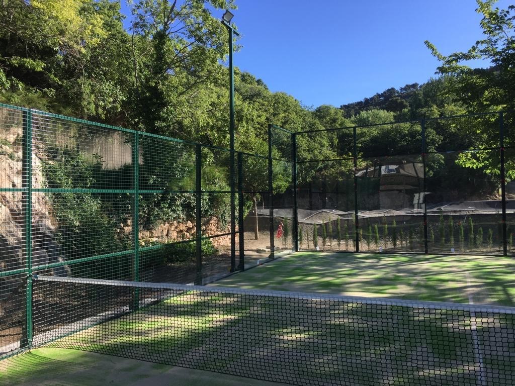 Ultimos Proyectos Urbe Adapta Construccion De Pista De Padel En Viver