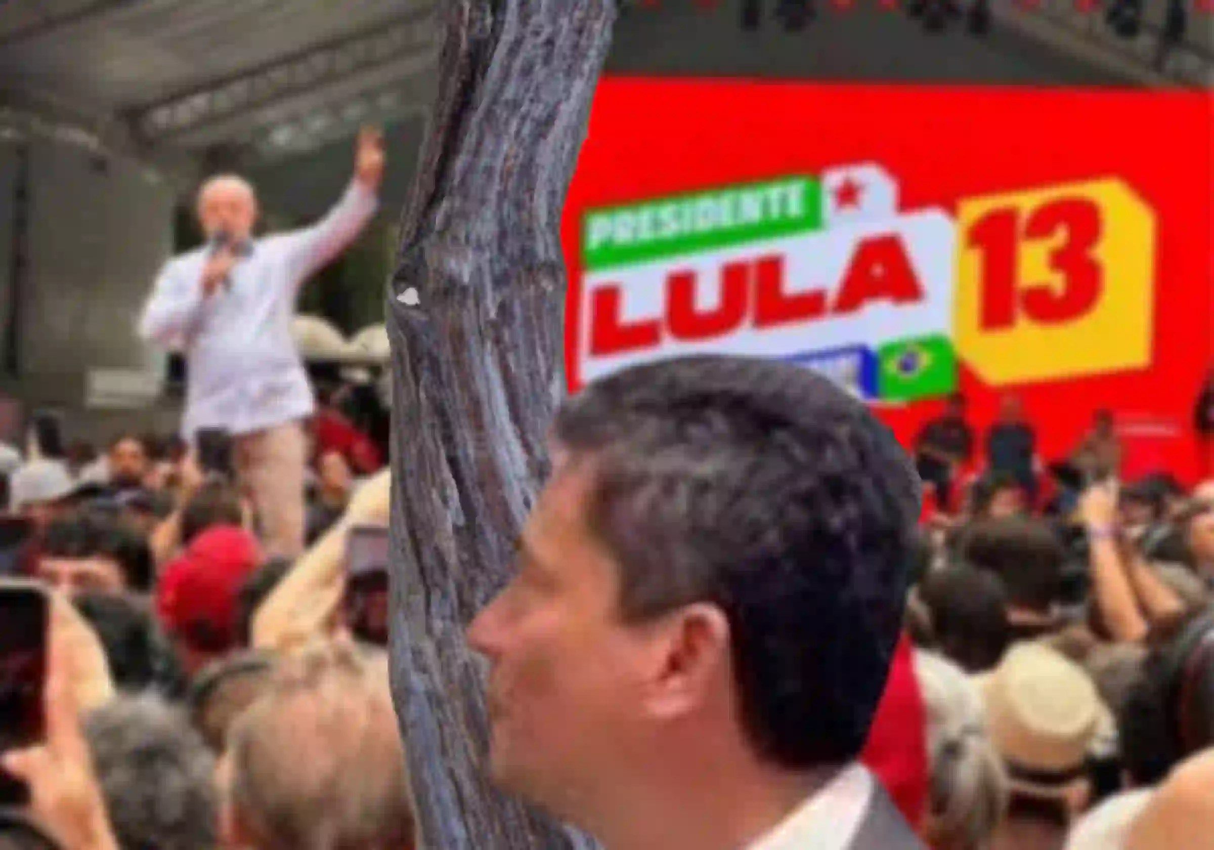 O presidente Lula durante discurso em Curitiba e o senador Sergio Moro |•| Arte URBS MAGNA