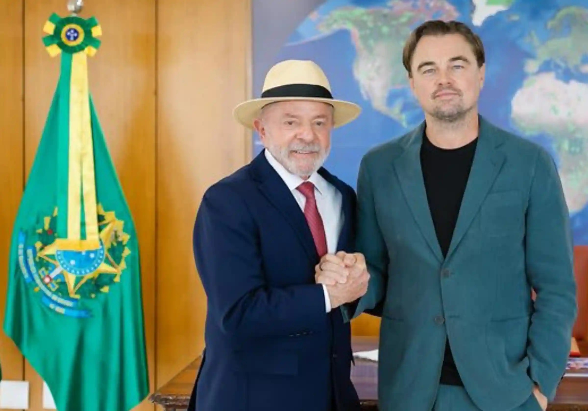 O Presidente da República Federativa do Brasil, Luiz Inácio Lula da Silva (PT), e o ator, produtor, empresário, ambientalista e filantropo americano Leonardo DiCaprio no Palácio do Planalto |02/set/2026 |•| Foto: Ricardo Stuckert |•| URBS MAGNA
