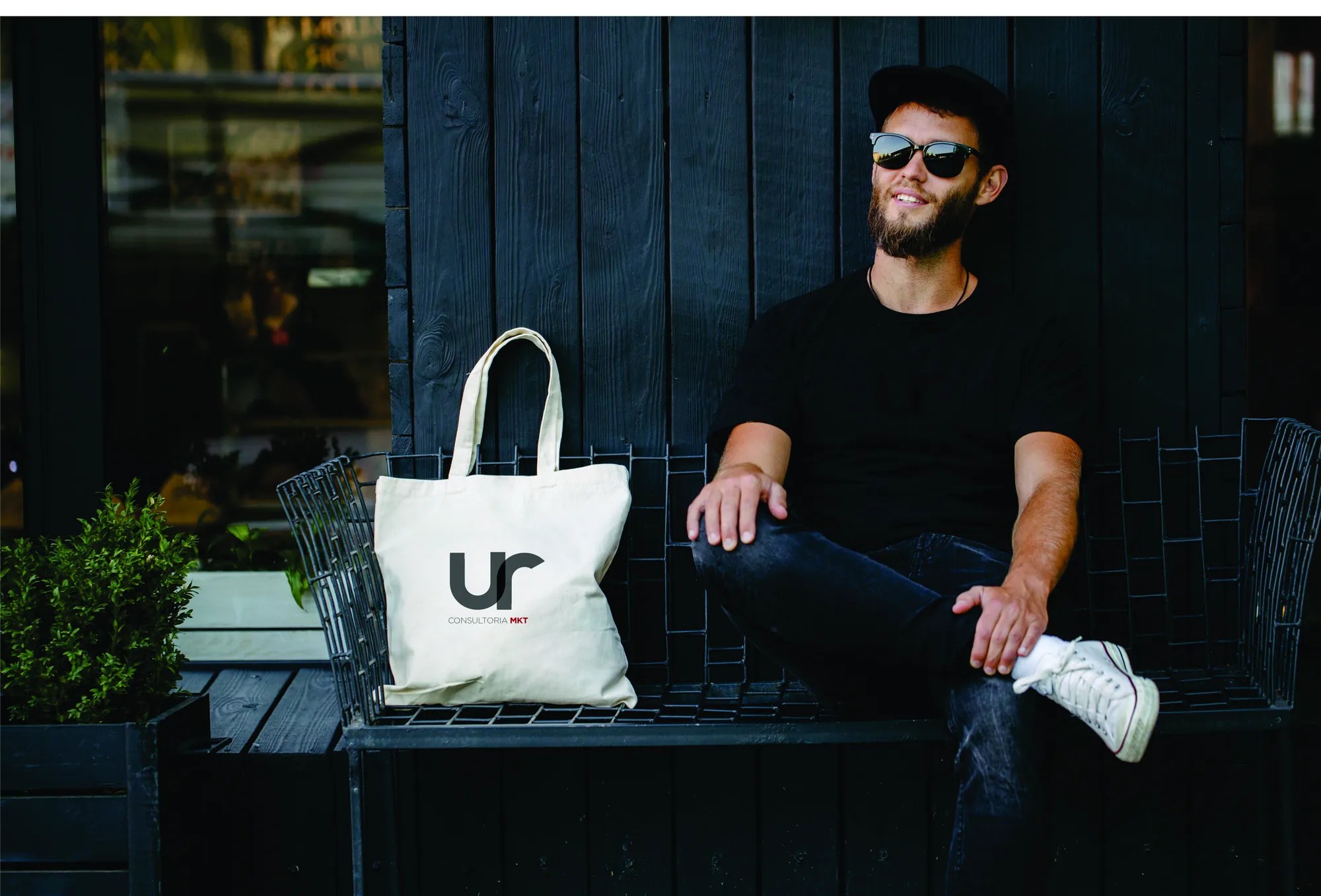 Marca UR aplicada em ecobag