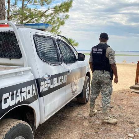 Policías al límite: sindicato pide la renuncia del Ministro del Interior