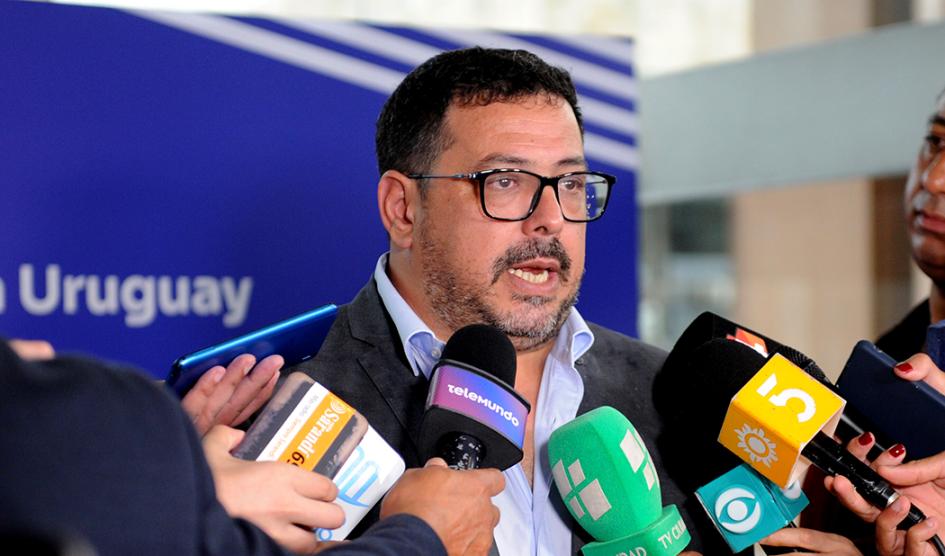Sánchez cuestionó a blancos y colorados y afirmó que buscaron frenar la Rendición de Cuentas