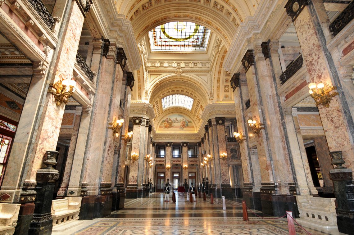 Abierto a todo público: la despedida a Ruben Rada será en el Palacio Legislativo