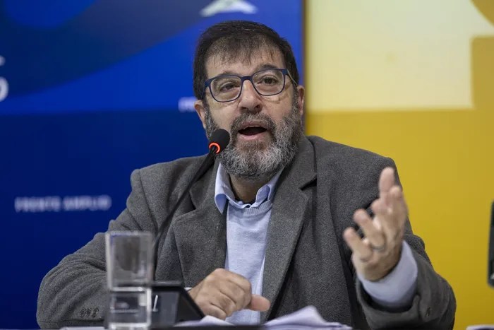 Pereira cuestionó al Partido Nacional por no reunirse con Orsi y defendió que se hable de Lacalle Pou