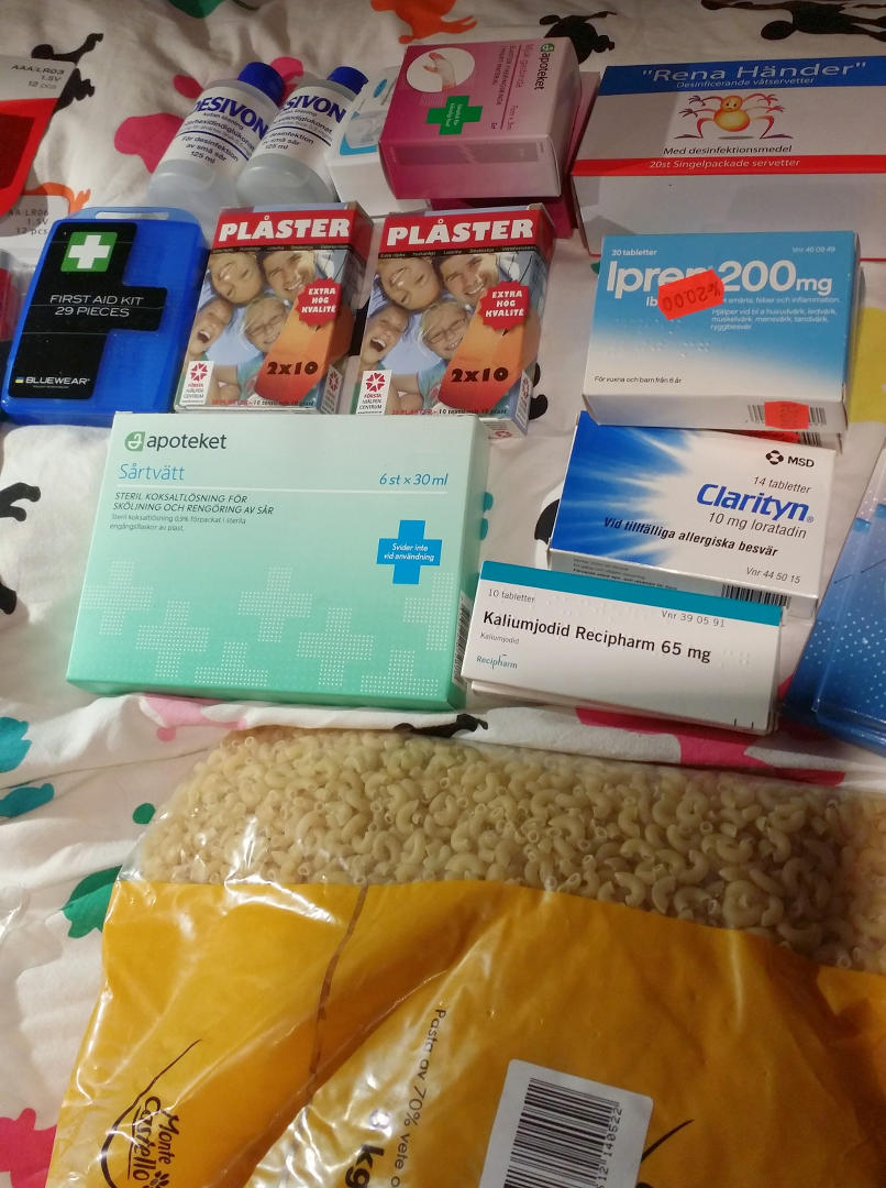 Allergimedicin, värktabletter, plåster etc