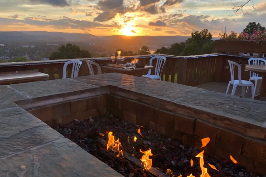 Hill Top Inn #21