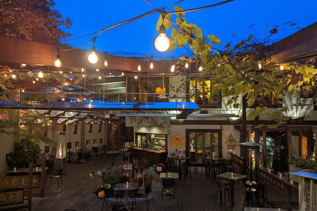 Guglhupf Bakery, Cafe + Restaurant #10