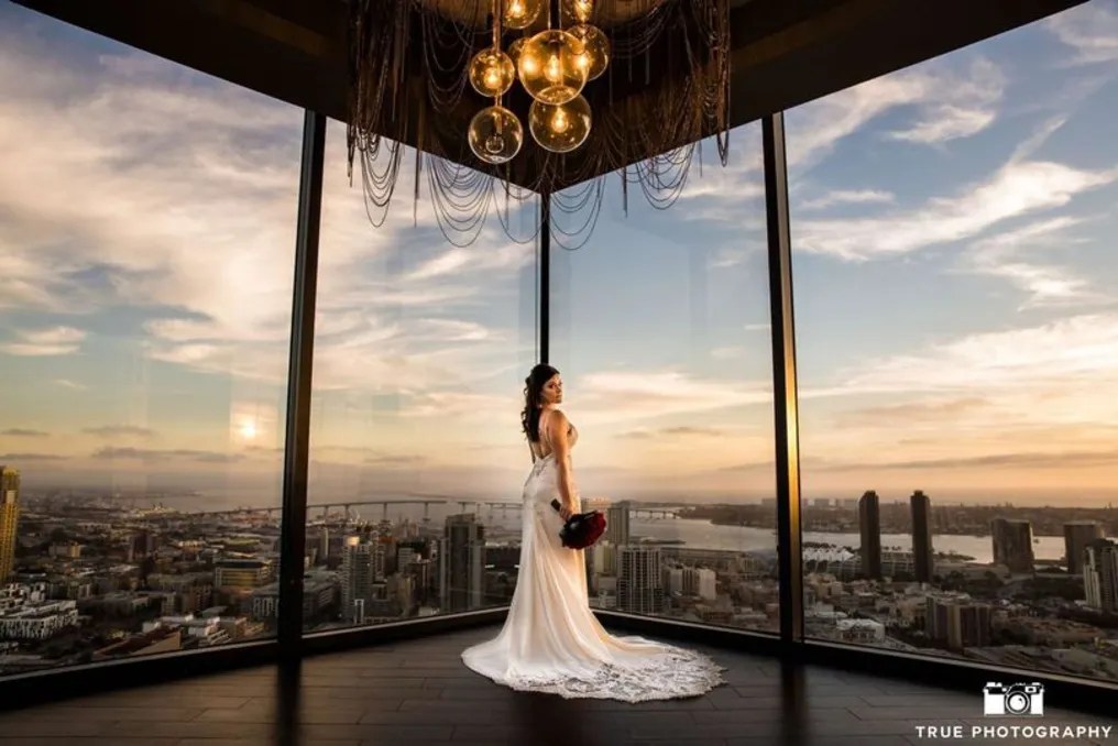 The University Club Atop Symphony Towers #1