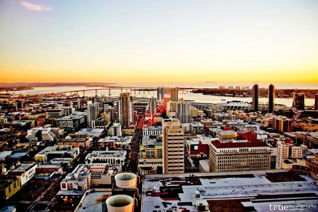 The University Club Atop Symphony Towers #2