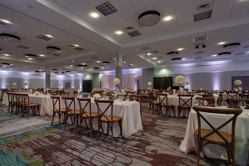 Holiday Inn & Suites Peoria at Grand Prairie #14