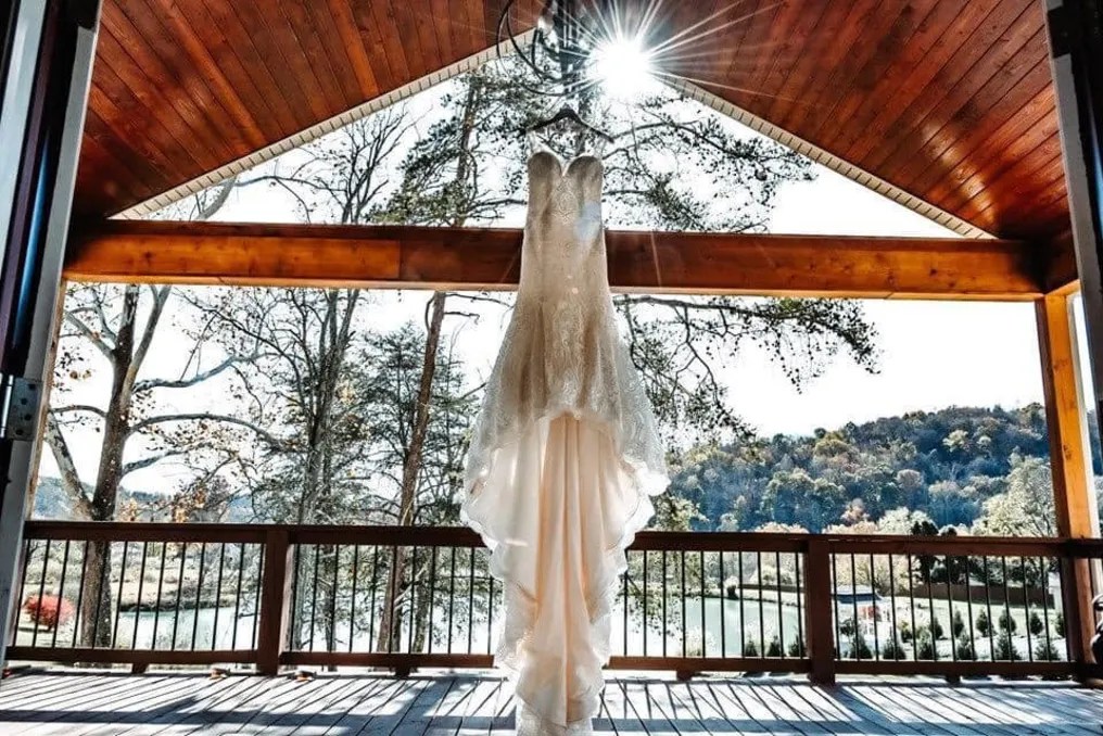 Annie Lane Wedding Resort #1