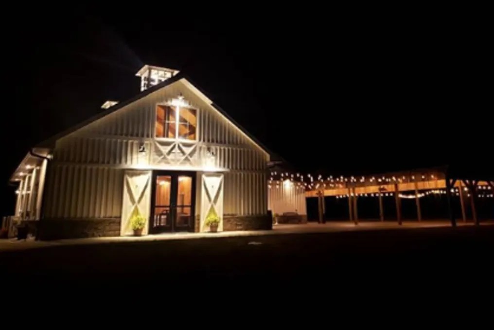 Steel Magnolia Barn #4