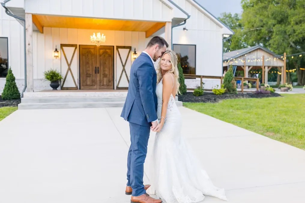 Steel Magnolia Barn #32
