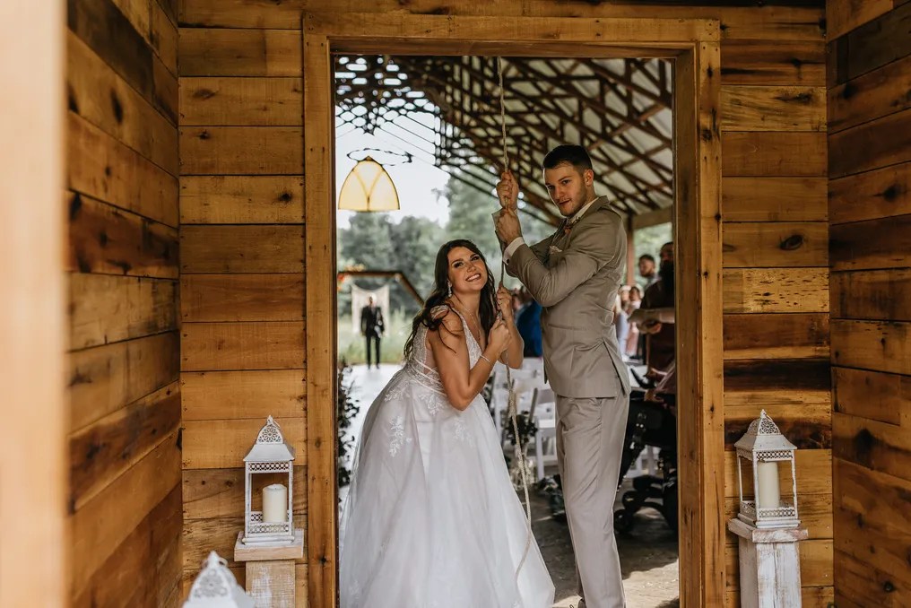 Sunset Ridge Farm Wedding/Event Venue, Wilderness Lodge #39