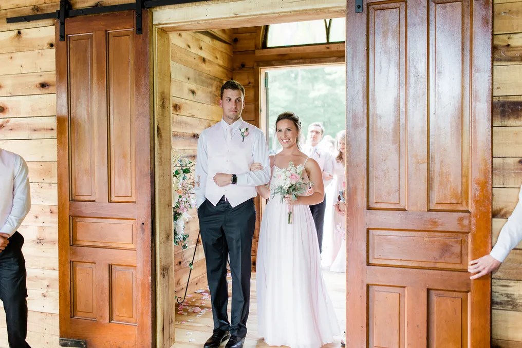 Sunset Ridge Farm Wedding/Event Venue, Wilderness Lodge #72