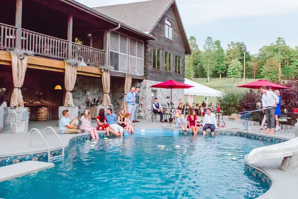 Sunset Ridge Farm Wedding/Event Venue, Wilderness Lodge #73