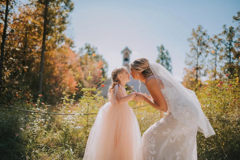 Sunset Ridge Farm Wedding/Event Venue, Wilderness Lodge #108