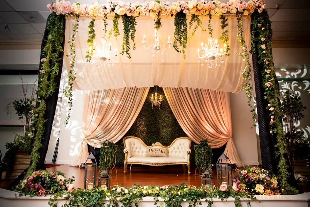 Paradise Ballrooms #1