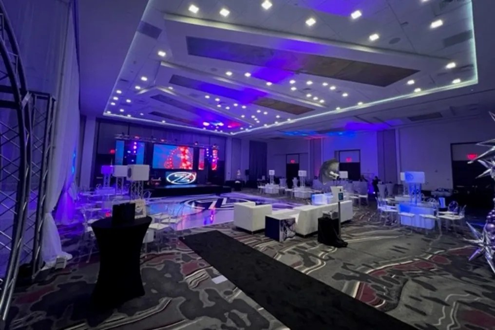 Art Ovation Sarasota Autograph Collection by Marriott #22