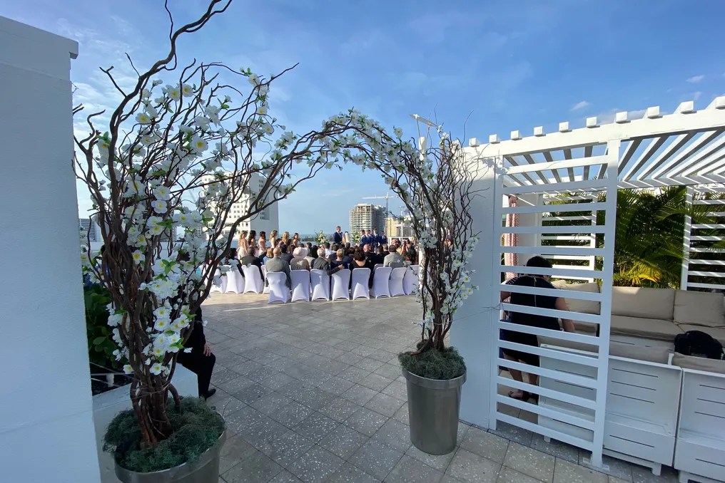 Art Ovation Sarasota Autograph Collection by Marriott #70