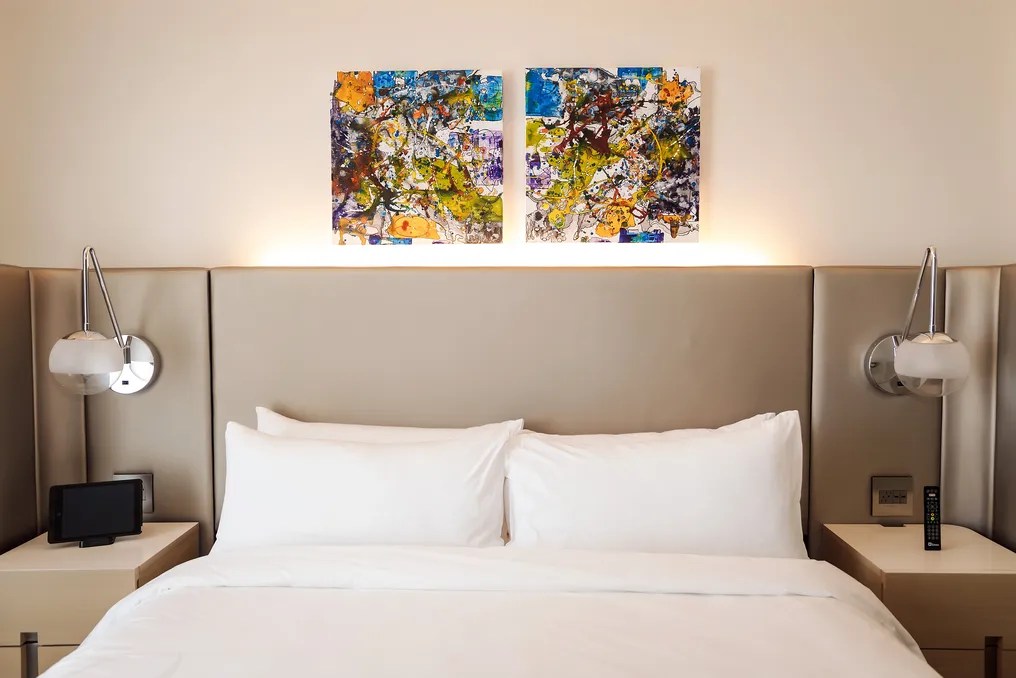 Art Ovation Sarasota Autograph Collection by Marriott #73