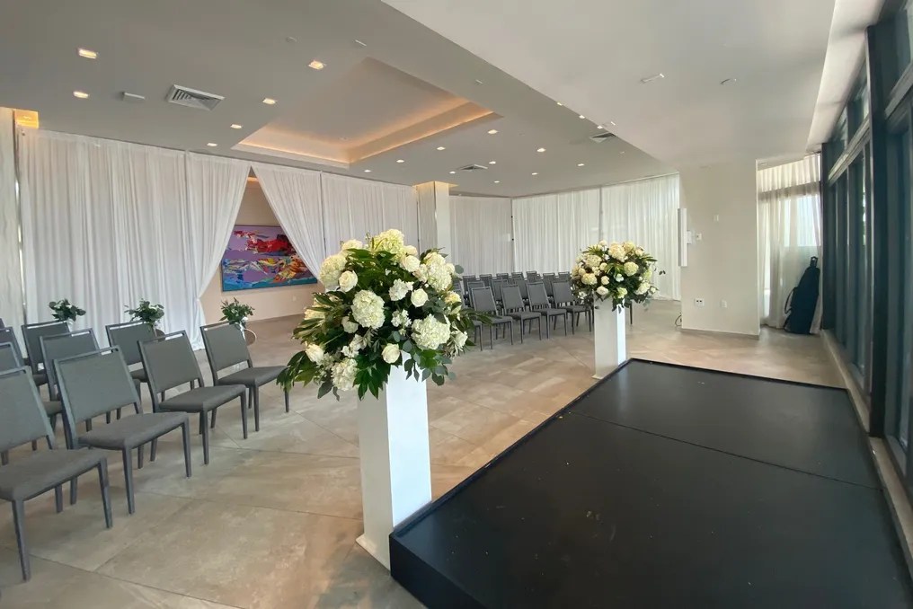 Art Ovation Sarasota Autograph Collection by Marriott #87