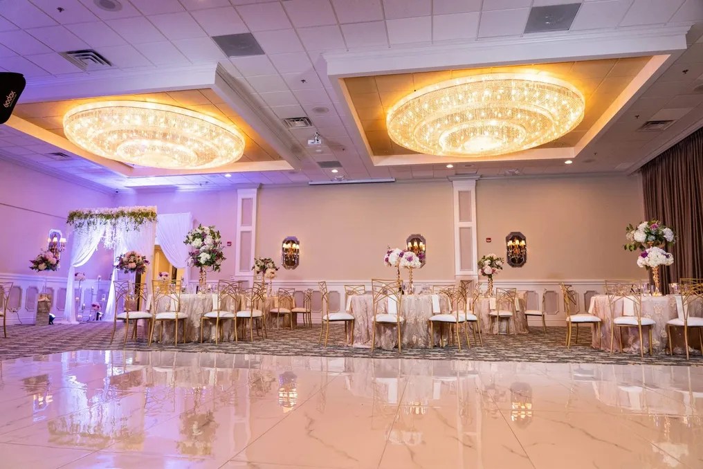 Rochester Hills Banquet Center #71