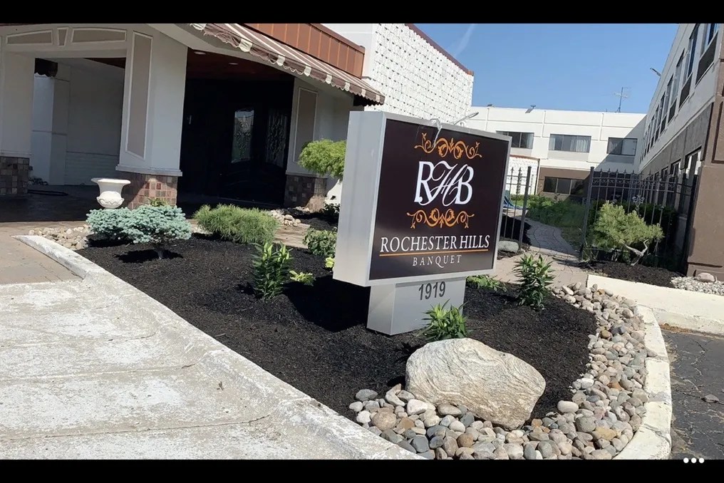 Rochester Hills Banquet Center #85