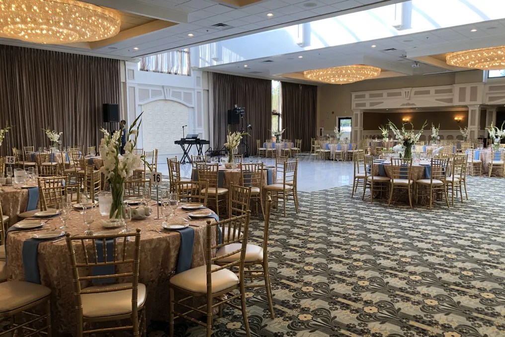 Rochester Hills Banquet Center #140