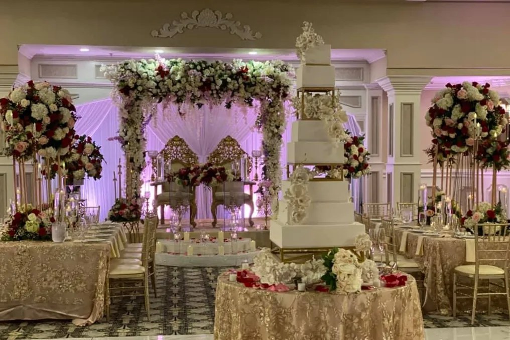 Rochester Hills Banquet Center #150