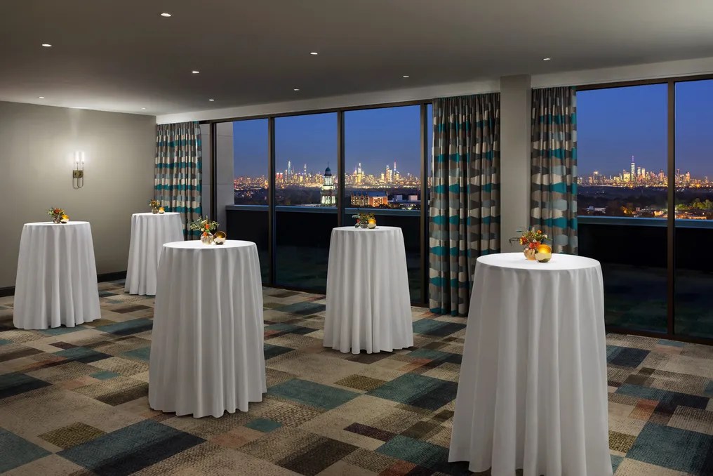 The MC Hotel #15