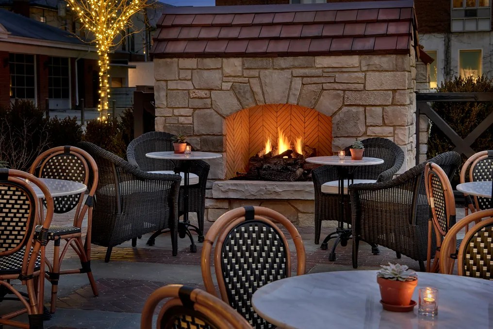 Deer Path Inn #9