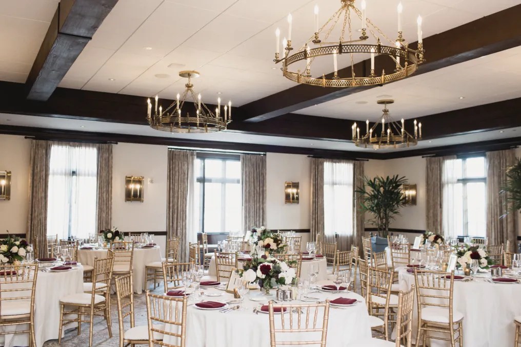 Deer Path Inn #25