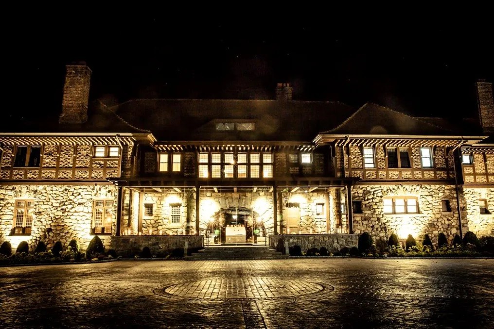 Le Chateau #20
