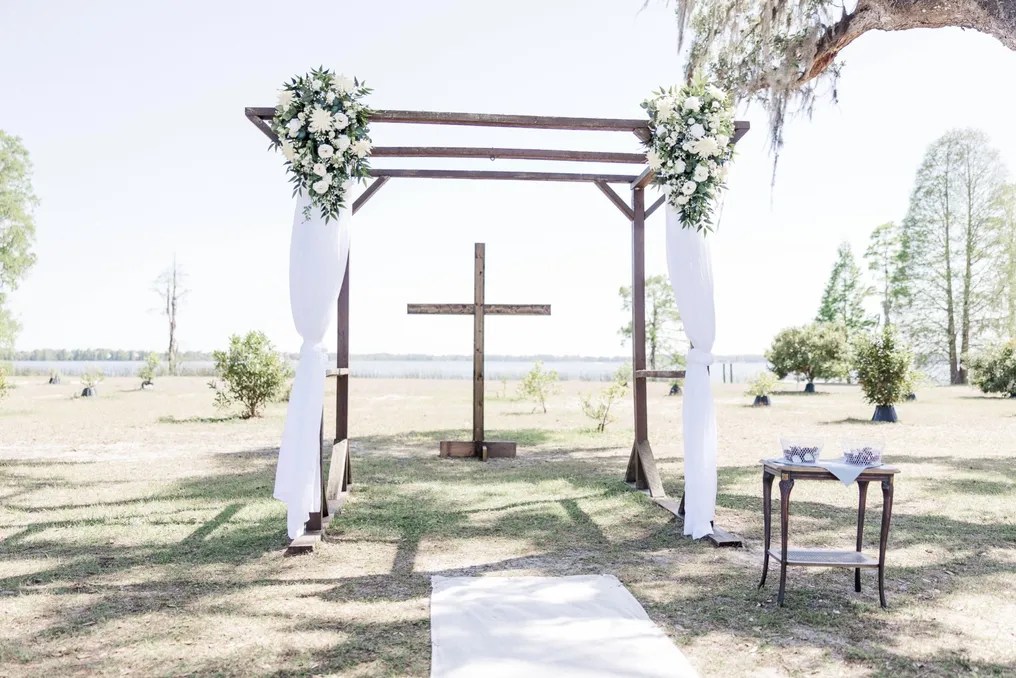 The Lemon Orchard Venue on the Lake #8
