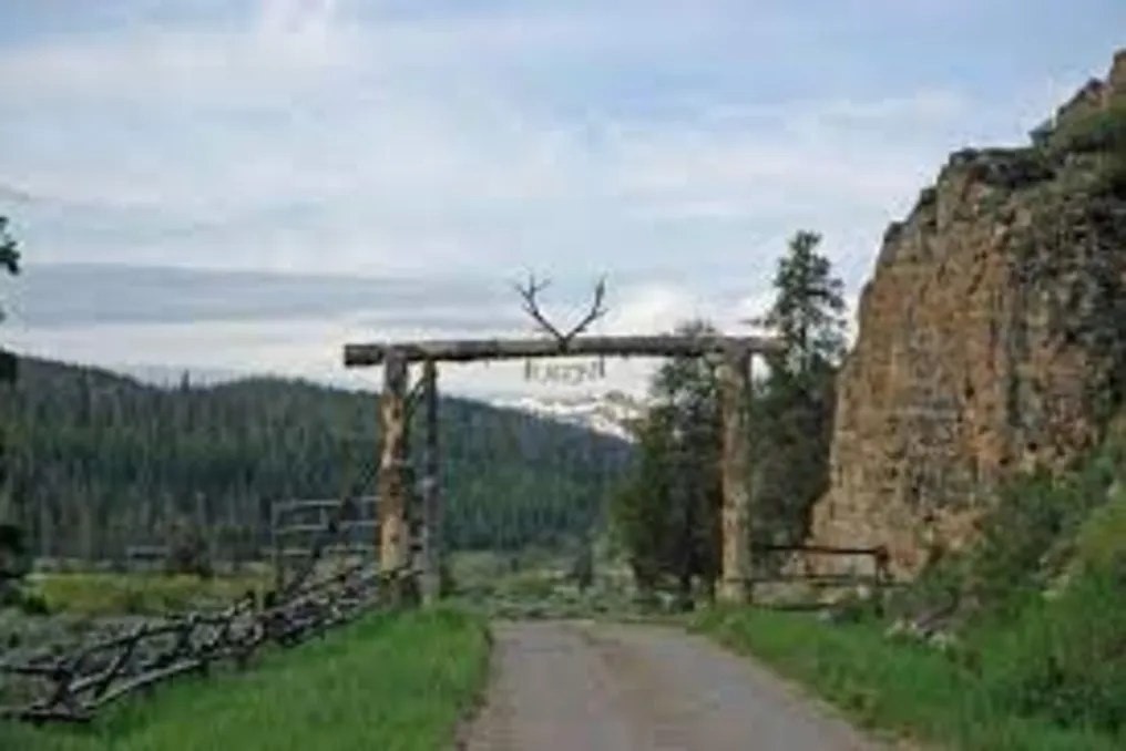 Elkhorn Ranch #6