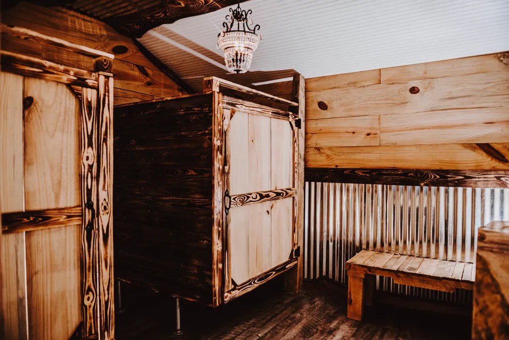 The Cattle Barn at Triple J Farm #9