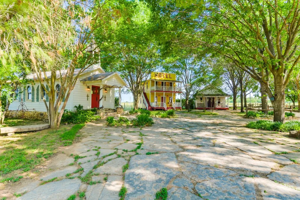 Moon River Ranch #20