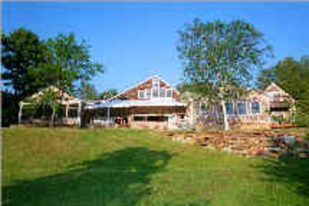 Clark’s Cove Farm Apple Orchard and Inn #6