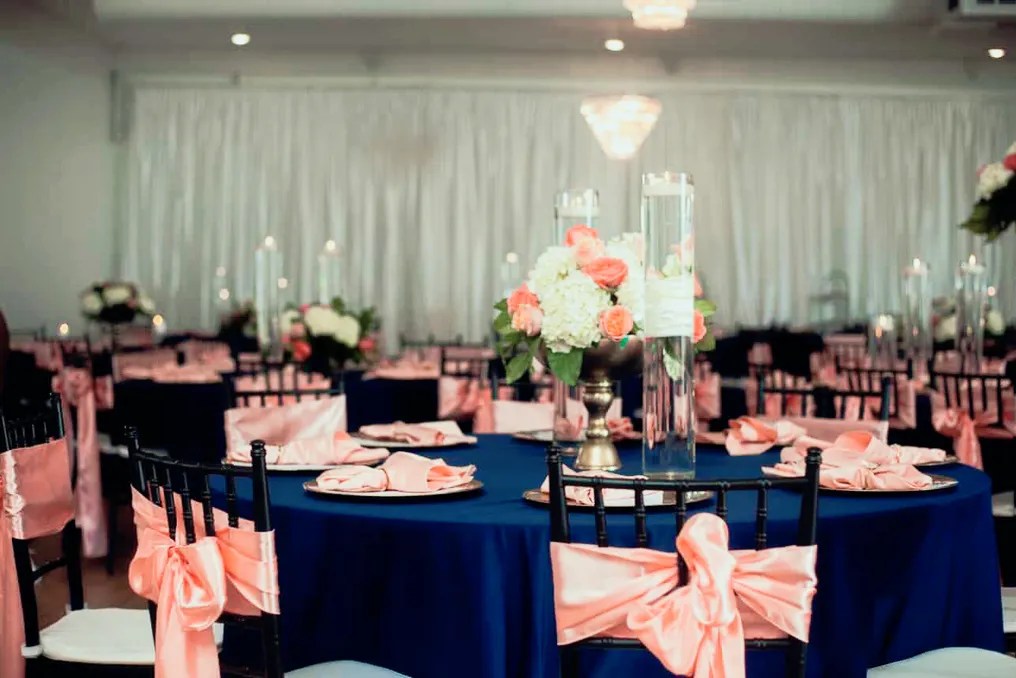 D’LUXE VENUE #12