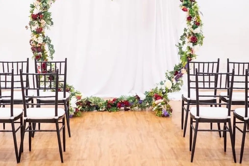 D’LUXE VENUE #16