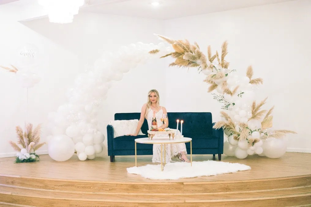 D’LUXE VENUE #22