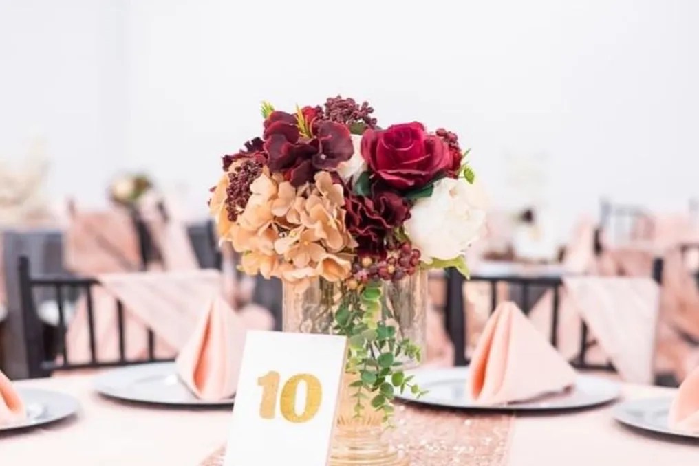 D’LUXE VENUE #29